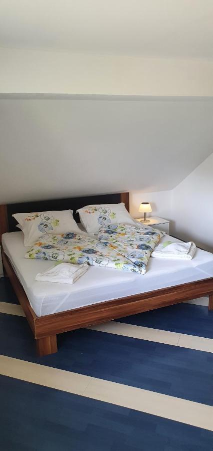 דירות בלד Apartma Jezerci מראה חיצוני תמונה