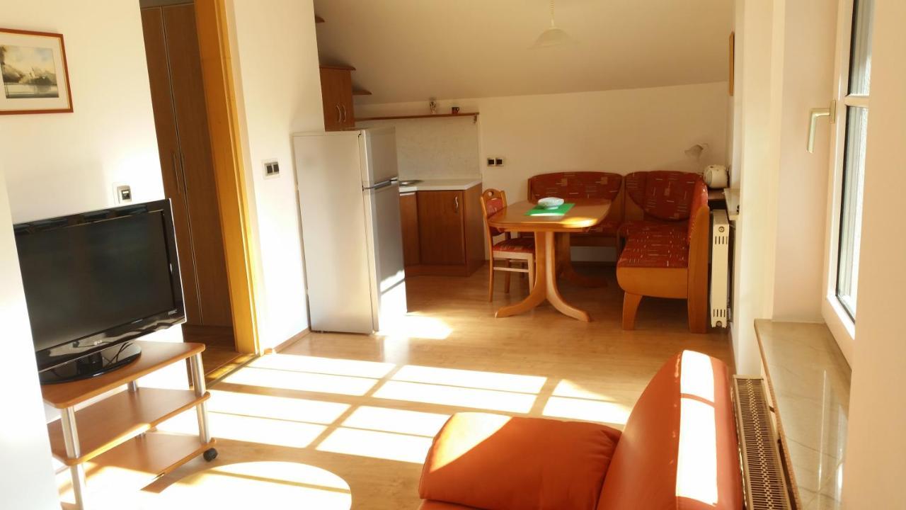 דירות בלד Apartma Jezerci מראה חיצוני תמונה